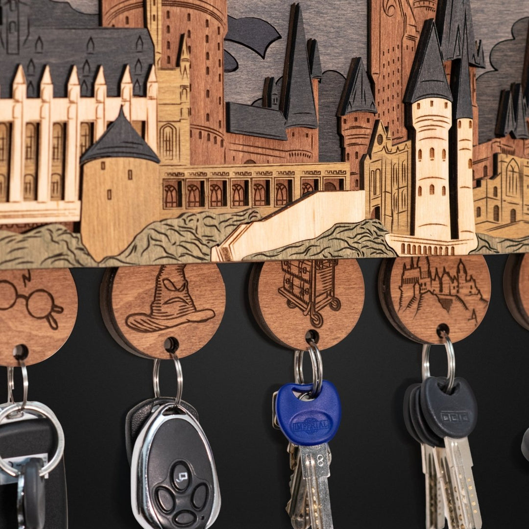 HOGWARTS MAGNETIC KEY HOLDER - ZeWood