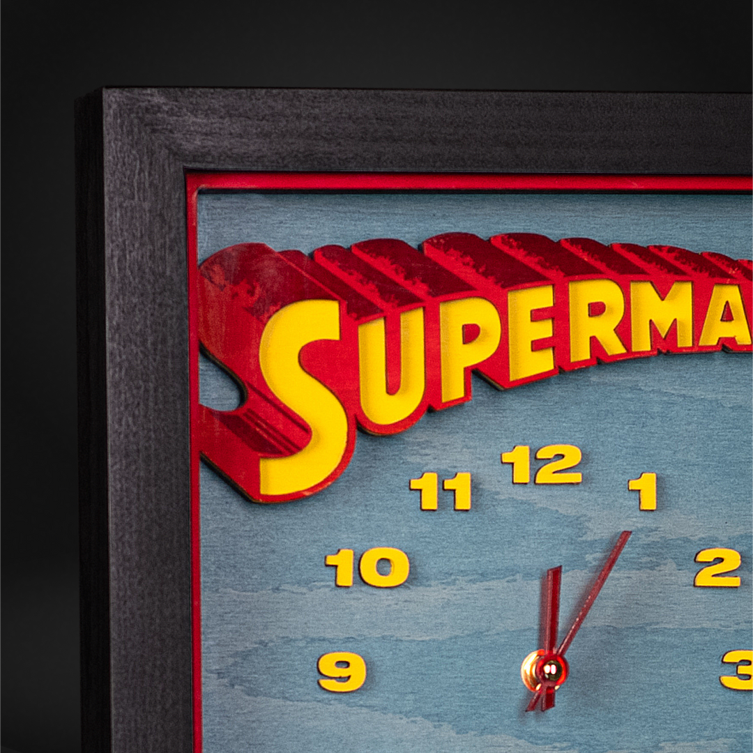 SUPERMAN™ 3D WALL CLOCK