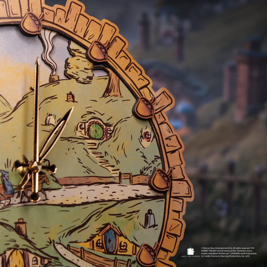 THE SHIRE™ 3D WOOD WALL CLOCK