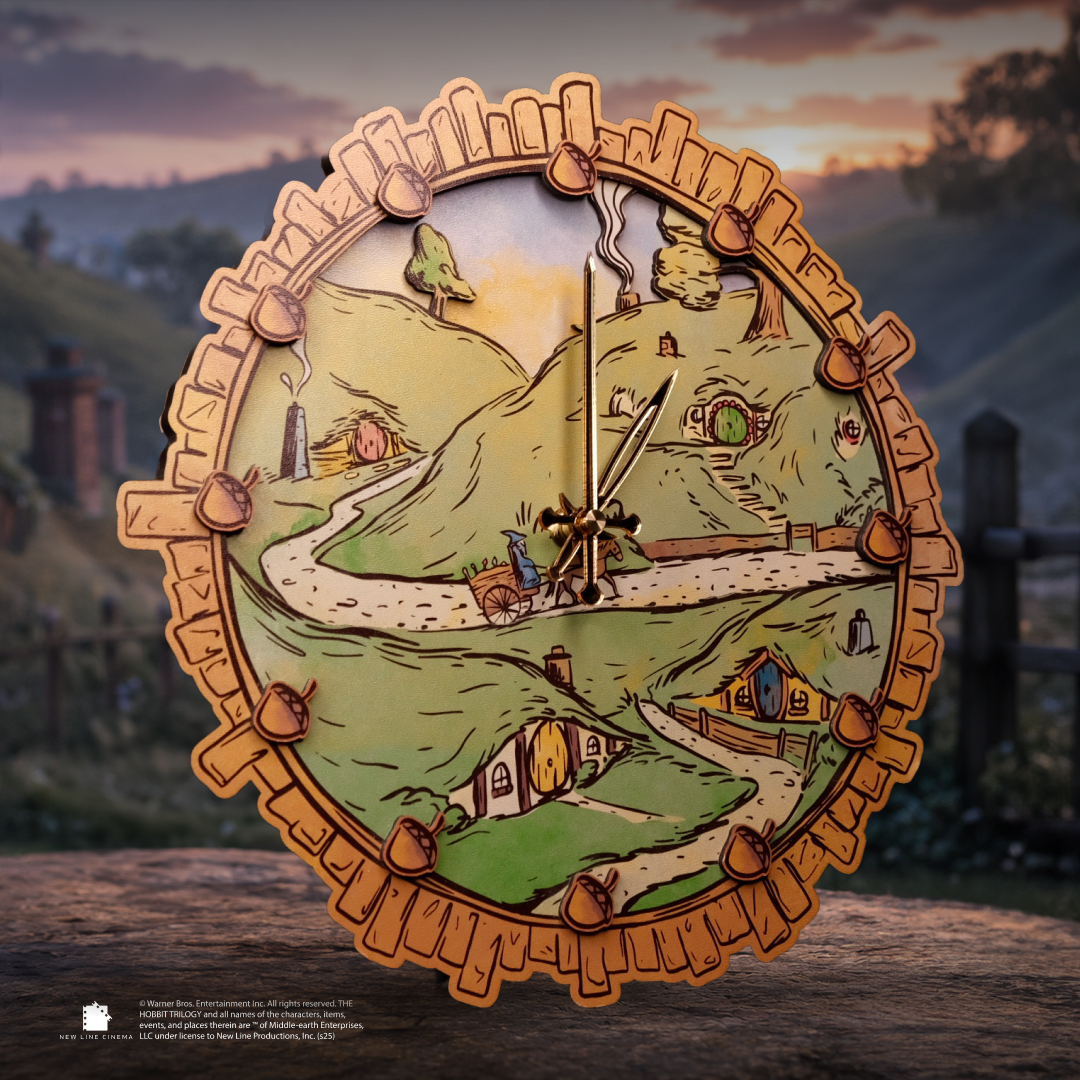 THE SHIRE™ 3D WOOD WALL CLOCK