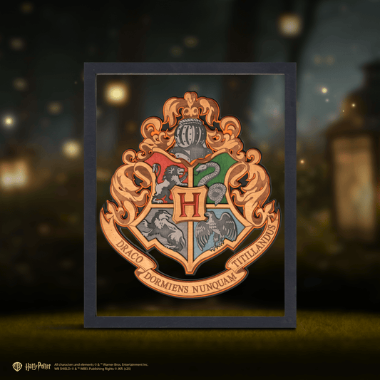 HOGWARTS™ CREST 3D WOOD POSTER - ZeWood