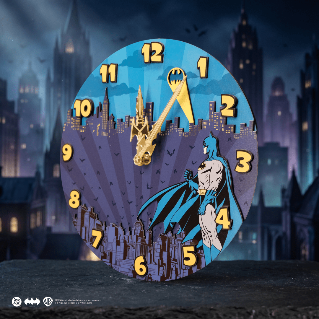 BATMAN™ GOTHAM SKYLINE 3D WALL CLOCK - ZeWood