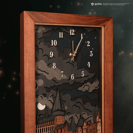 Handcrafted Hogwarts clock for game or book lovers
