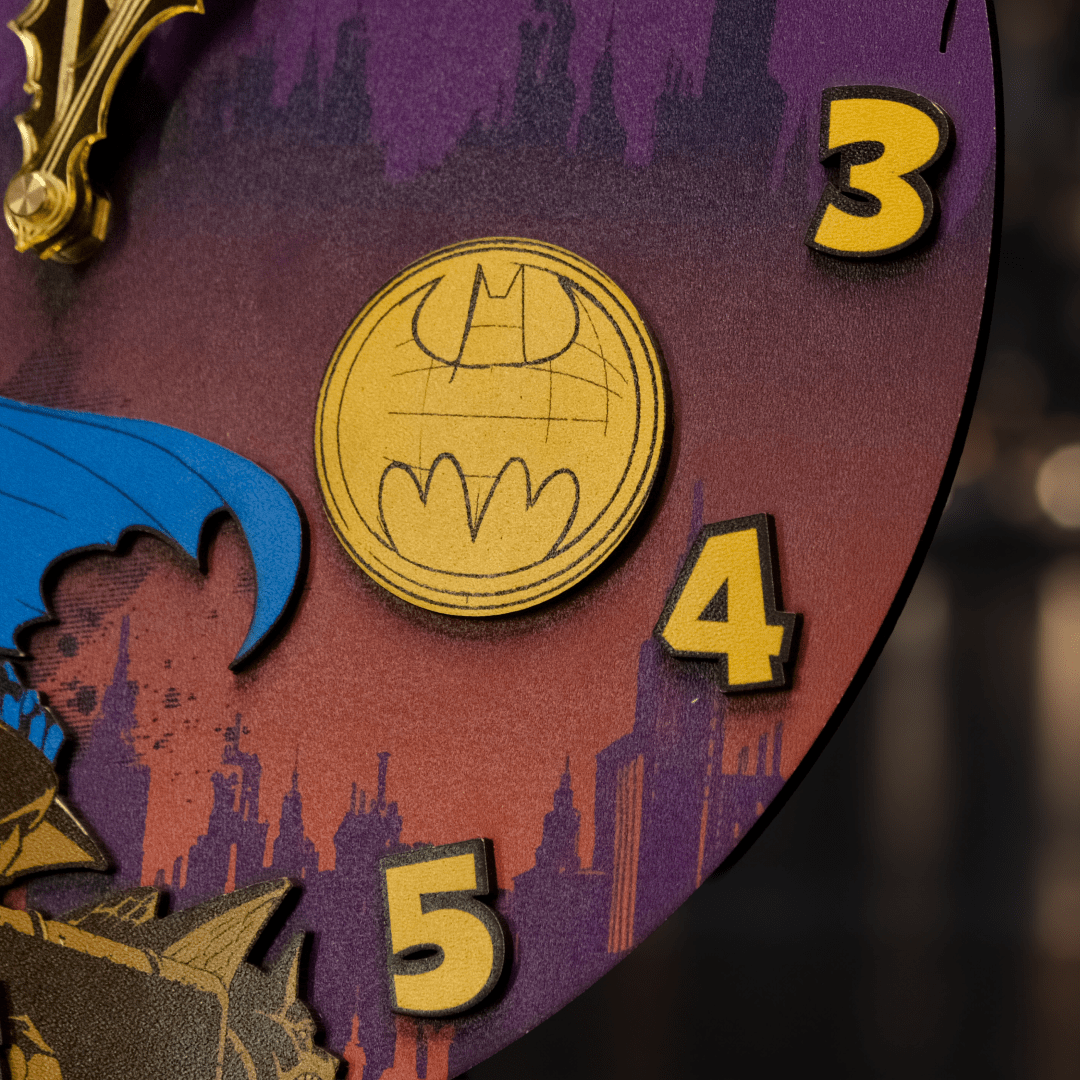 BATMAN™ DARK KNIGHT 3D WALL CLOCK - ZeWood