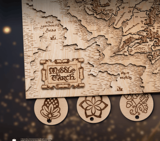 MIDDLE EARTH™ 3D KEY HOLDER – a thoughtful wood anniversary gift - ZeWood