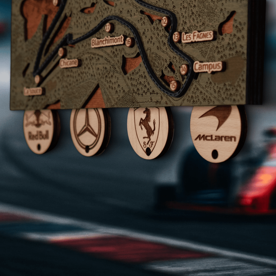 FORMULA 1 CIRCUIT KEY HOLDER - ZeWood