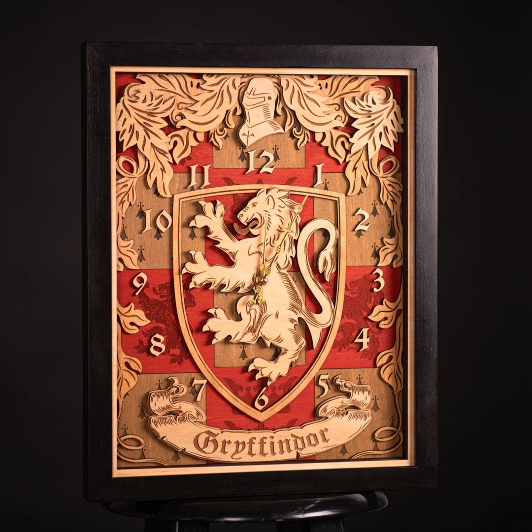 GRYFFINDOR 3D WALL CLOCK - ZeWood