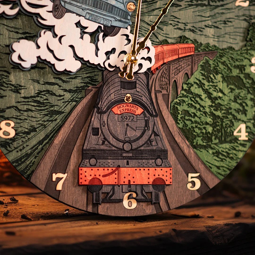 HOGWARTS EXPRESS CLOCK - ZeWood