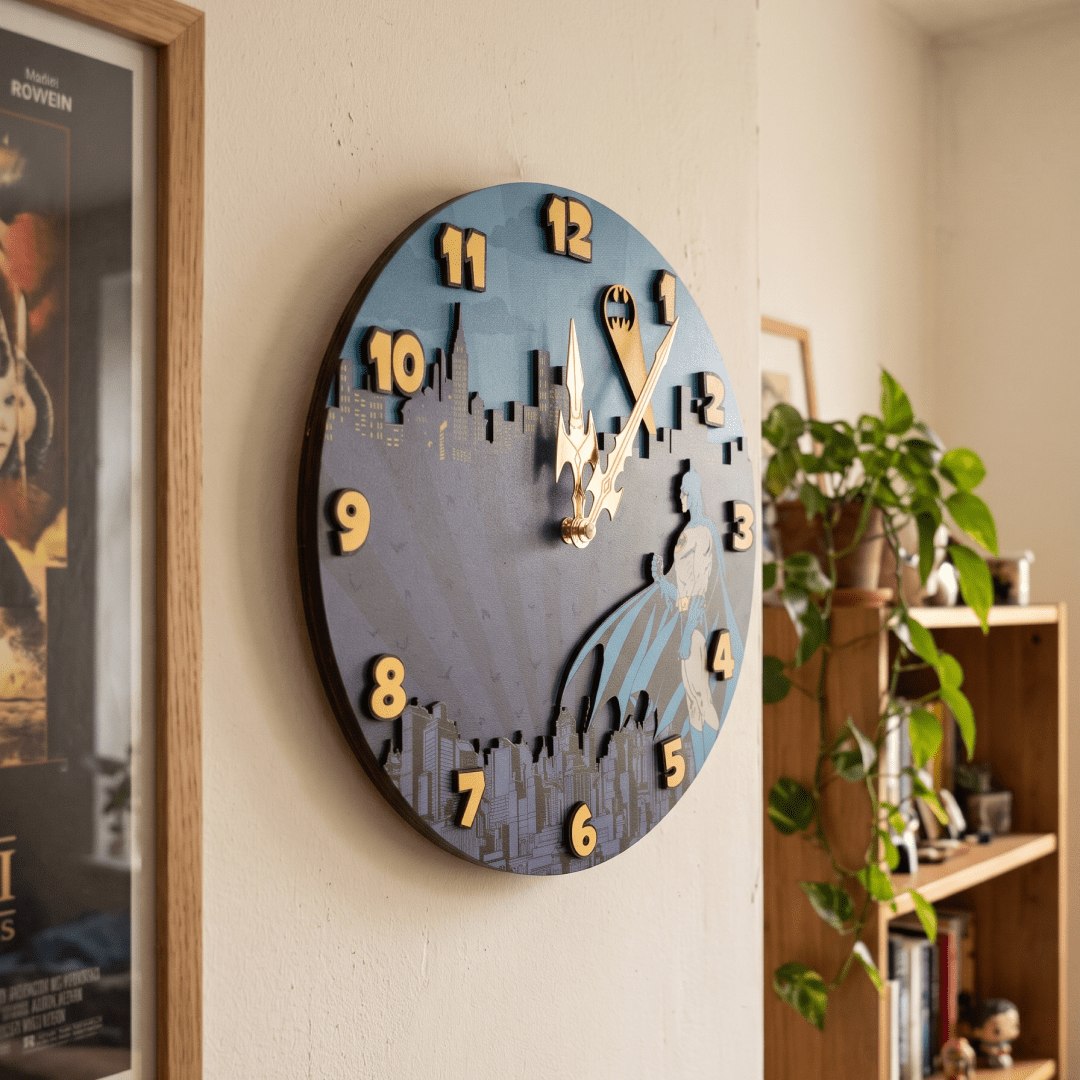 BATMAN™ GOTHAM SKYLINE 3D WALL CLOCK - ZeWood