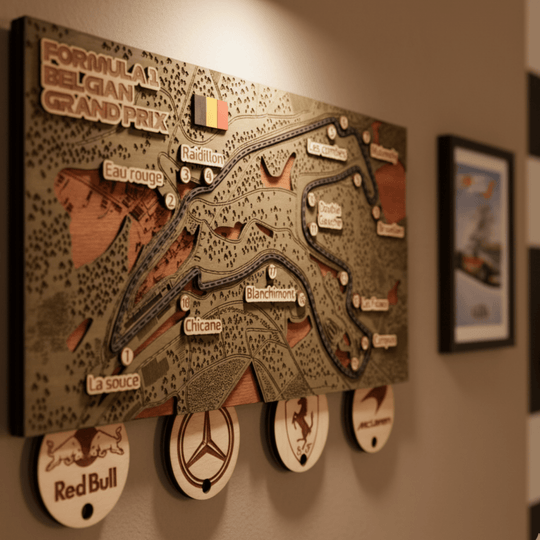 FORMULA 1 CIRCUIT KEY HOLDER - ZeWood