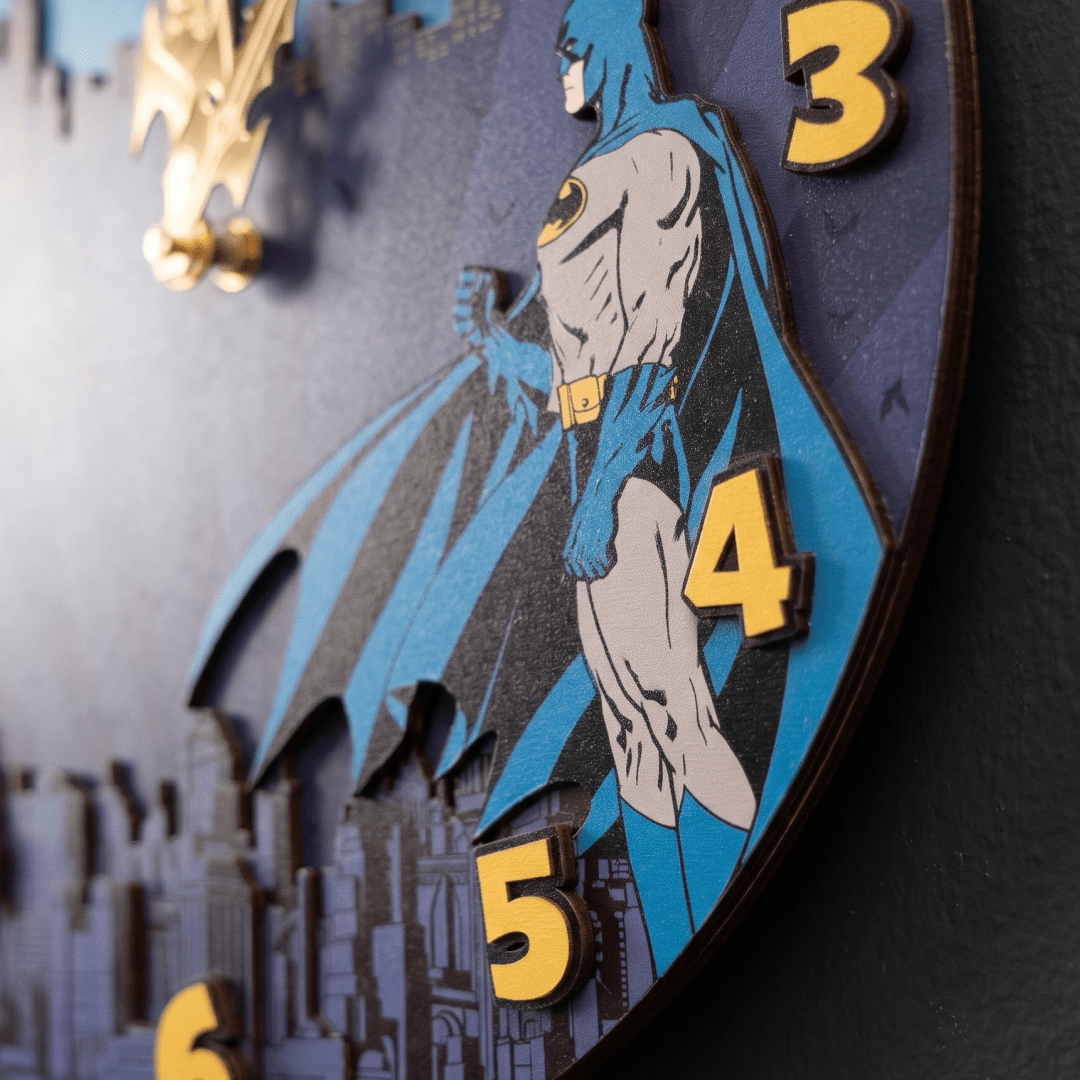 BATMAN™ GOTHAM SKYLINE 3D WALL CLOCK - ZeWood