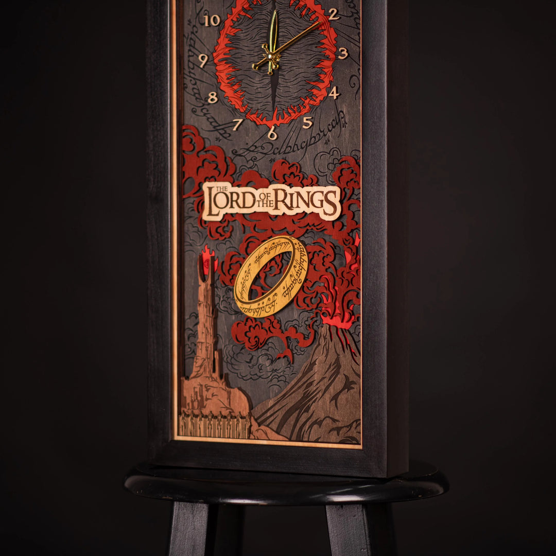 THE LORD OF THE RINGS 3D WALL CLOCK ZeWood Inc.