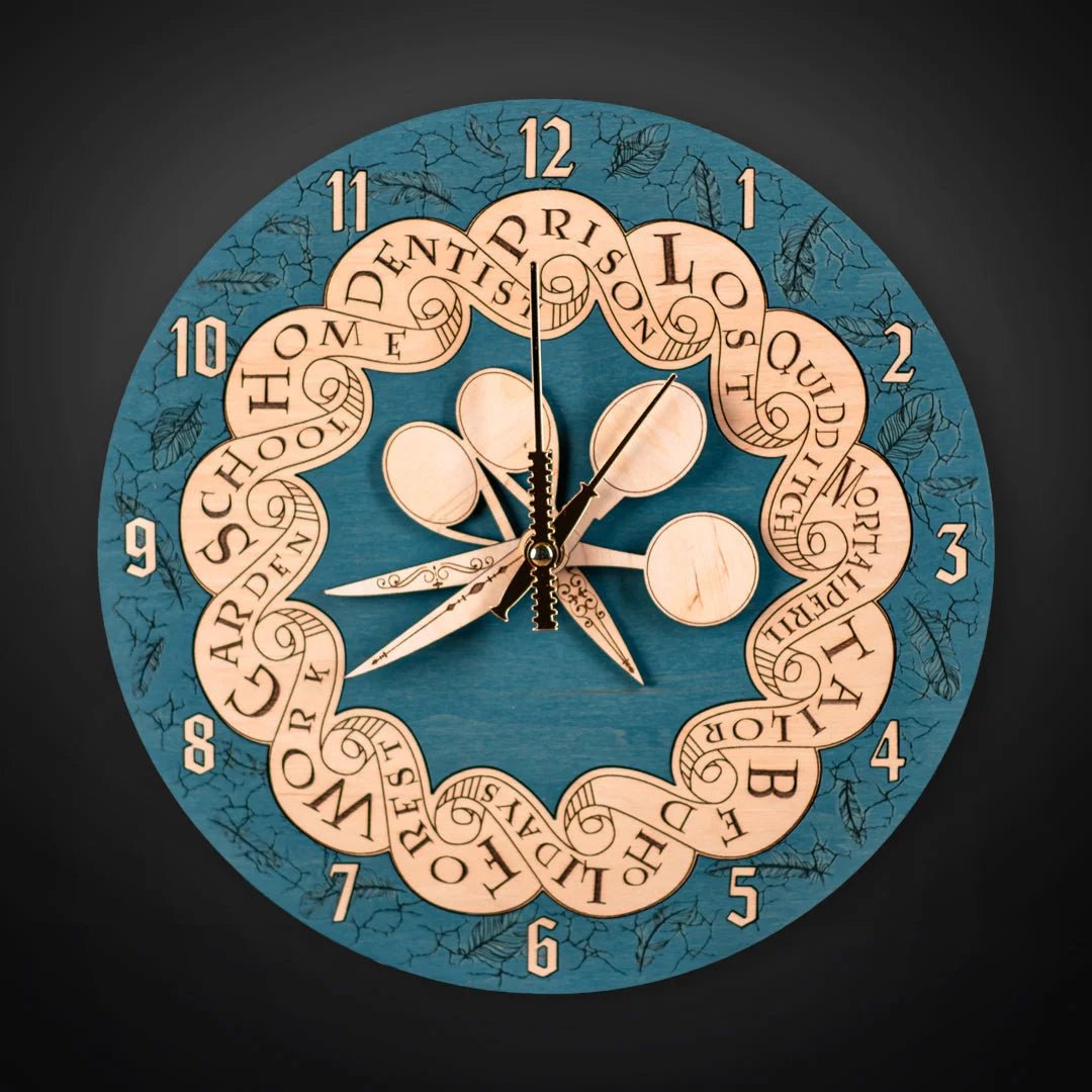 WEASLEY FAMILY ROUND CLOCK - ZeWood